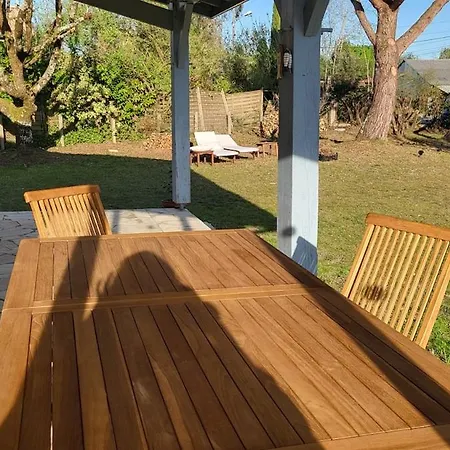 Holiday home Maison Cosy Entre Ocean Et Bassin